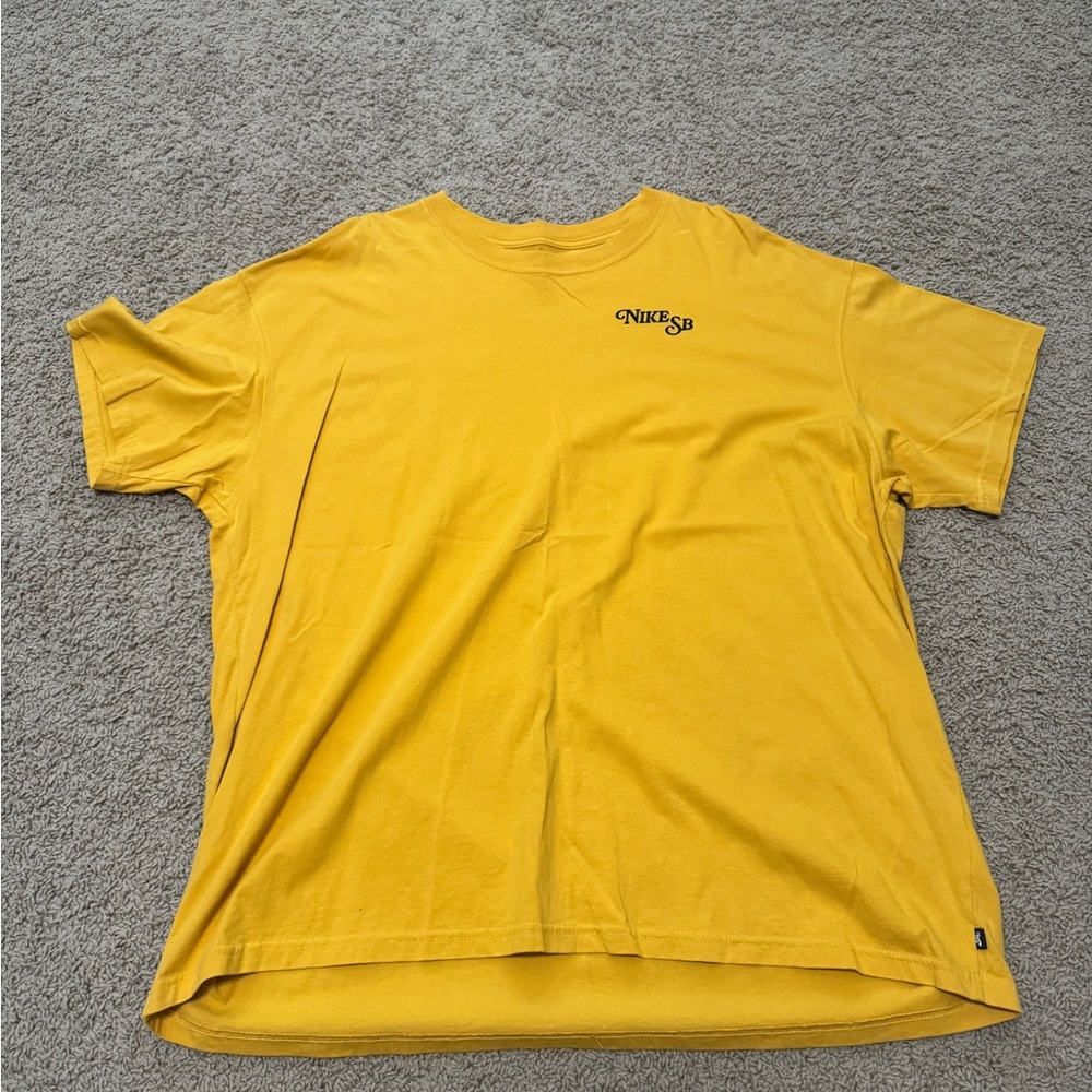 Nike Rose Tee. Size XXL